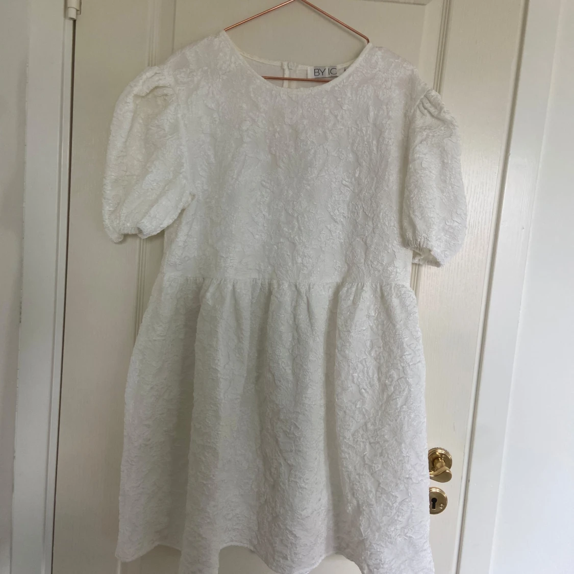 Vit klänning - 1