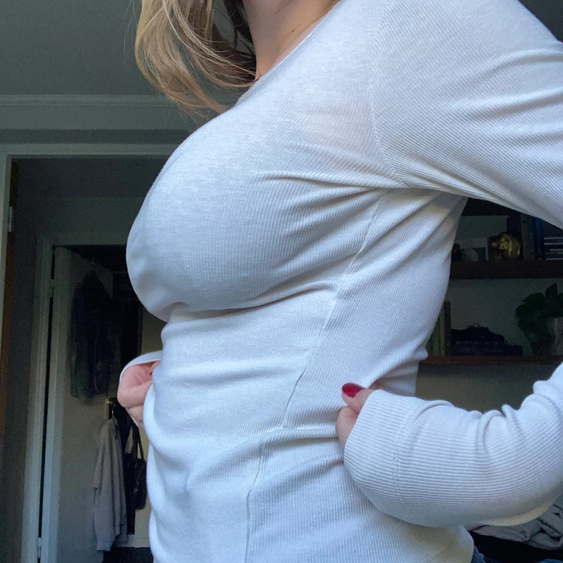 Vit ribbad långärmad tröja - 1