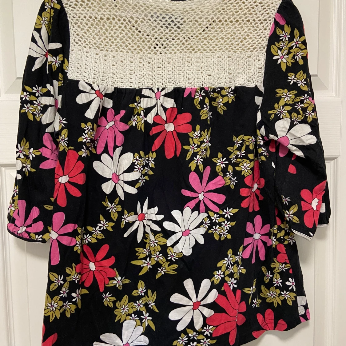 Somrig blus/tunika med fina detaljer  - 1