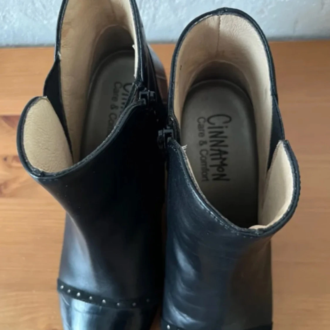 Svarta boots klackskor från Cinnamon - 2