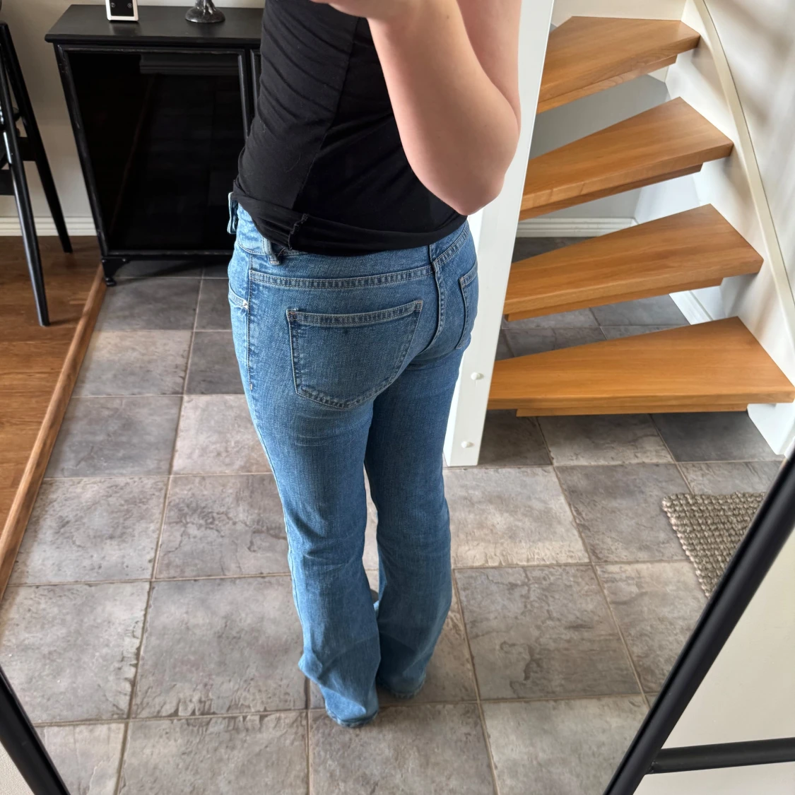 Blå bootcut jeans - 2