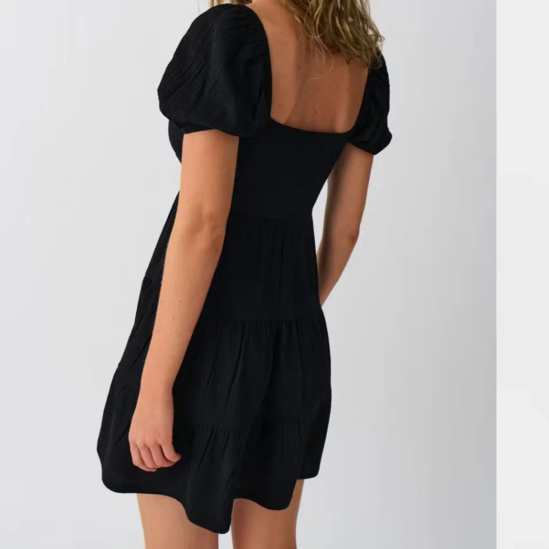 Svart kortklänning - 2