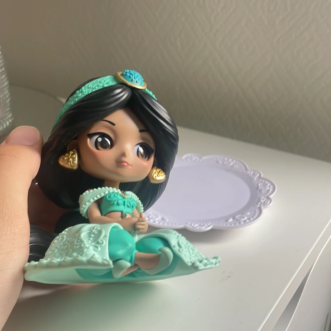 Mintgrön prinsessklänning med detaljer - 4