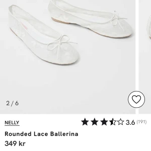 Ballerina skor  - Gulliga och fina ballerina skor från Nelly, säljer pågrund av att dom e för stora för mig tyvärr har bara använts en gång💕