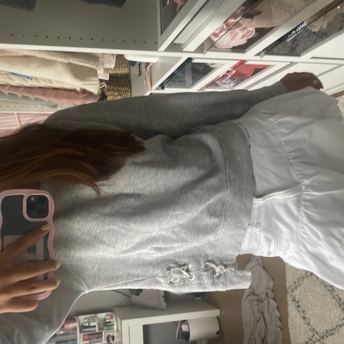 Grå sweatshirt med knytningar Zara - 1