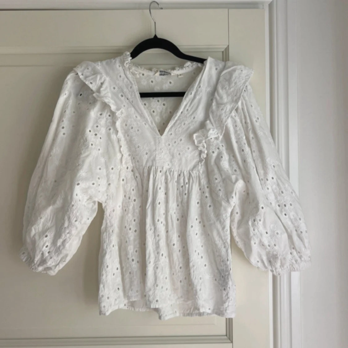 Söt broderad blus  - 3