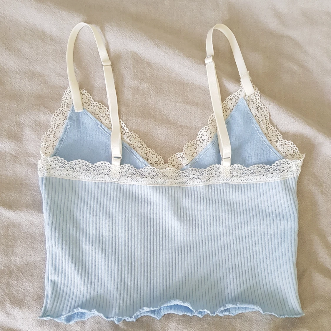 Ljusblå ribbad linnetopp  - 1