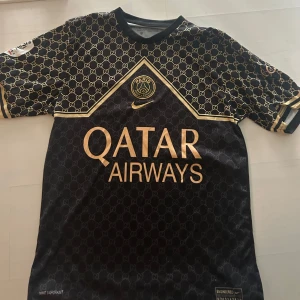 Mbappé tröja - Mbappe tröja. säljer pga ej använder