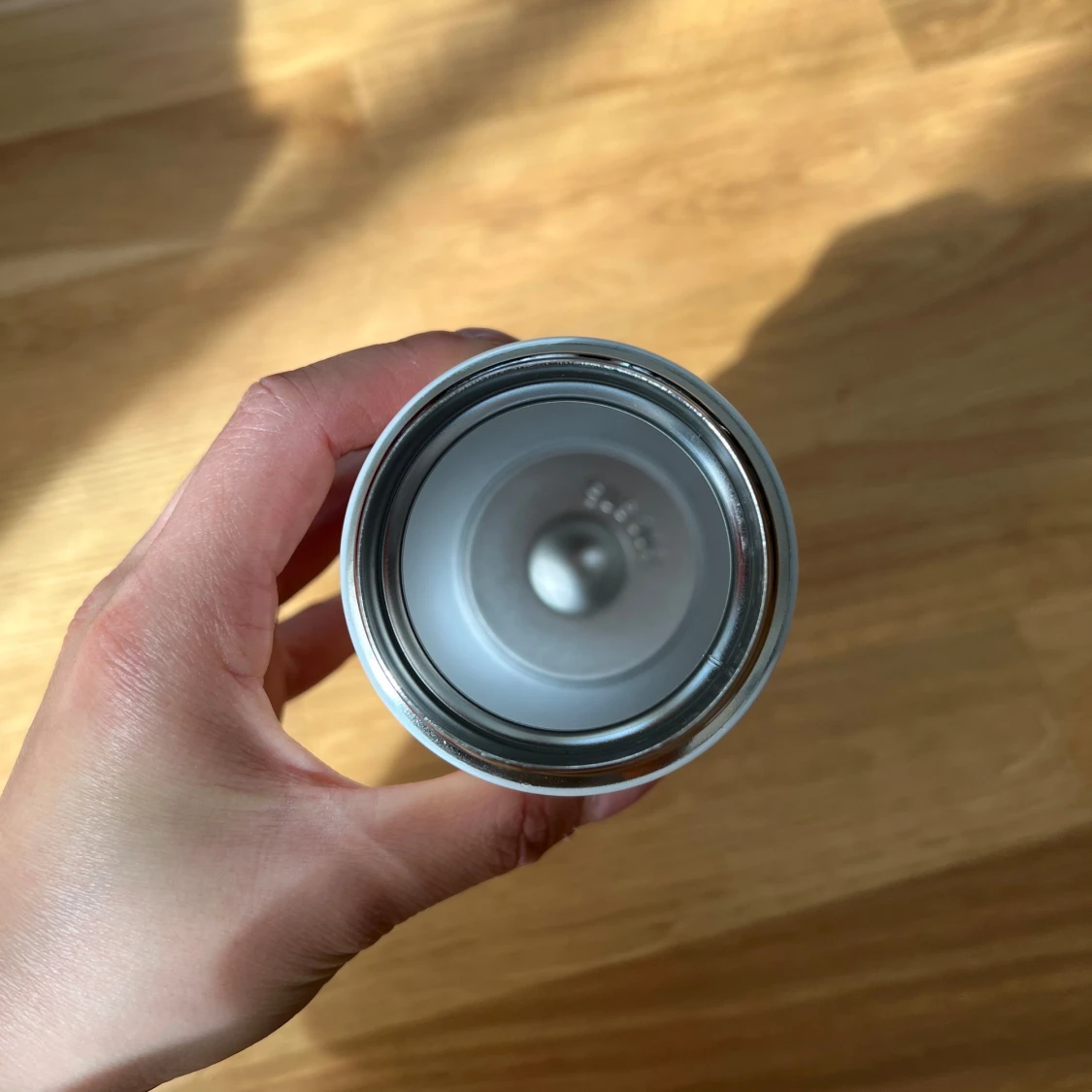 Vit termosmugg med björn motiv - 3