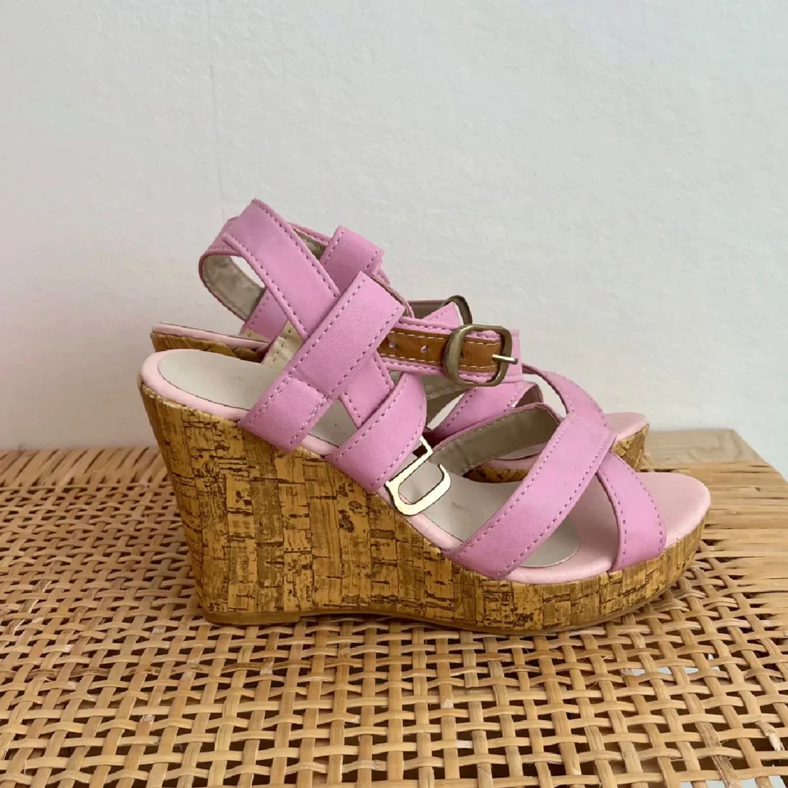 Rosa kilklack sandaler 