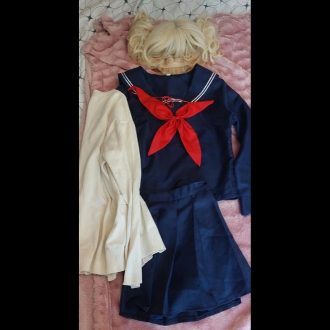 My Hero Academia Cosplay - Toga Himiko 