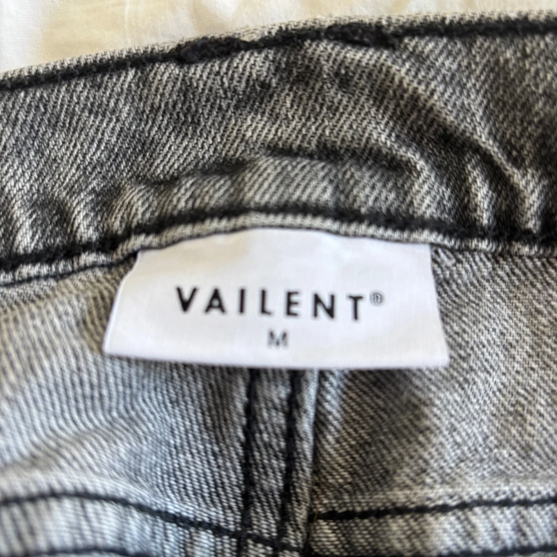 Grå jeans från Vaillent, rak modell - 3