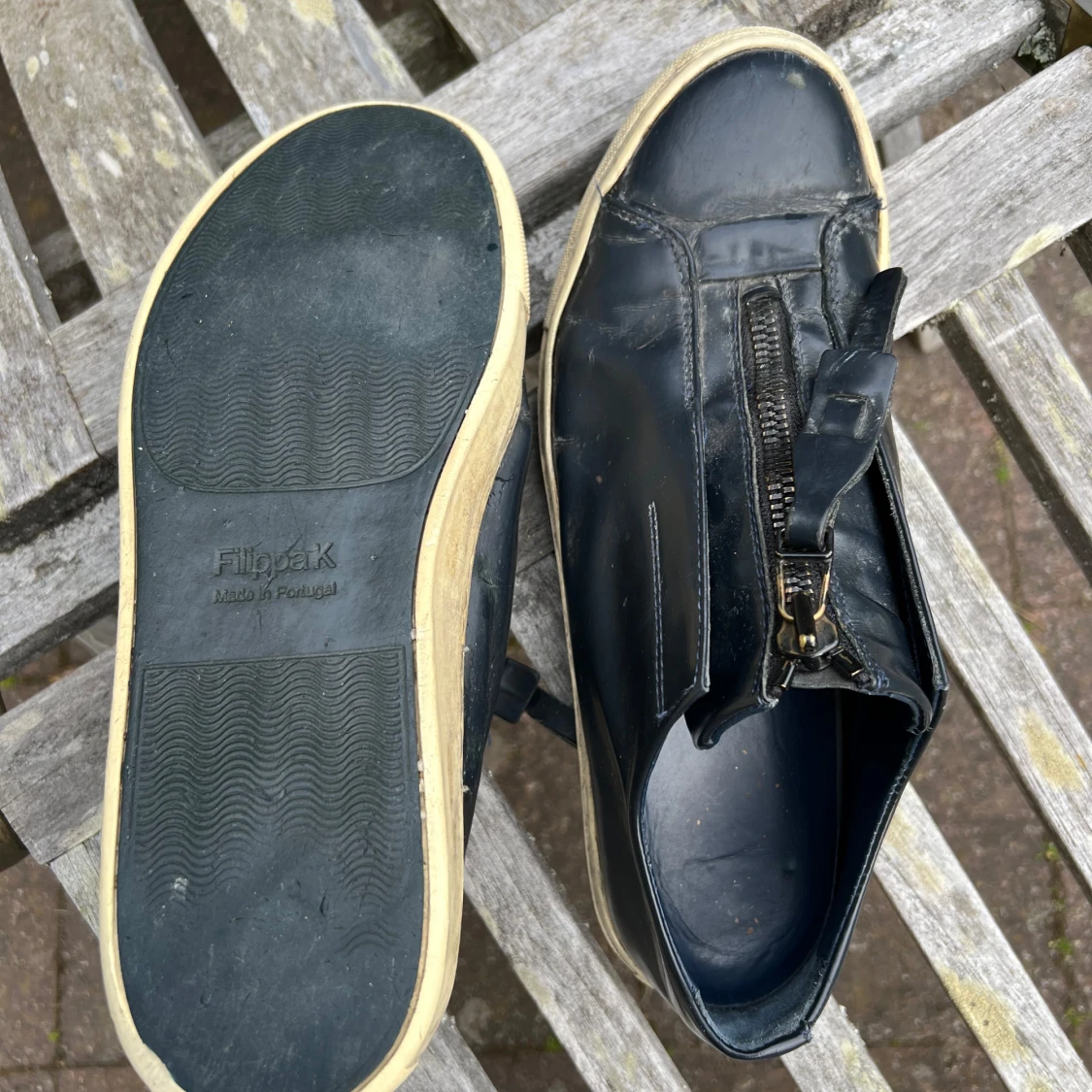 Mörkblå  sneakers från Filippa K med dragkedja - 3