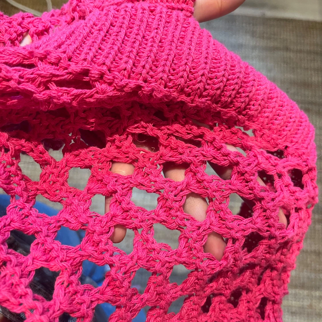 Rosa stickad oversized tröja - 2