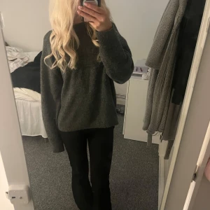 stickad tröja  - supermjuk 