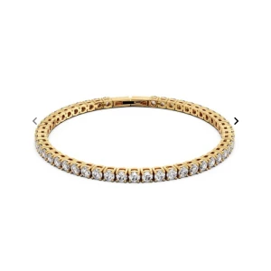 Guldigt tennisarmband - Snyggt tennisarmband i guld🌸orginalpris är 800kr