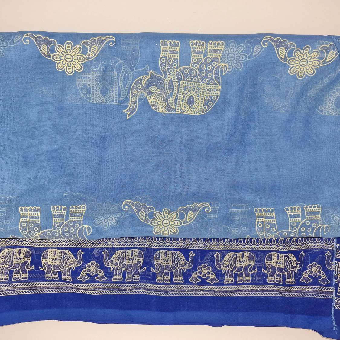 Blå sarong med elefantmönster - 2