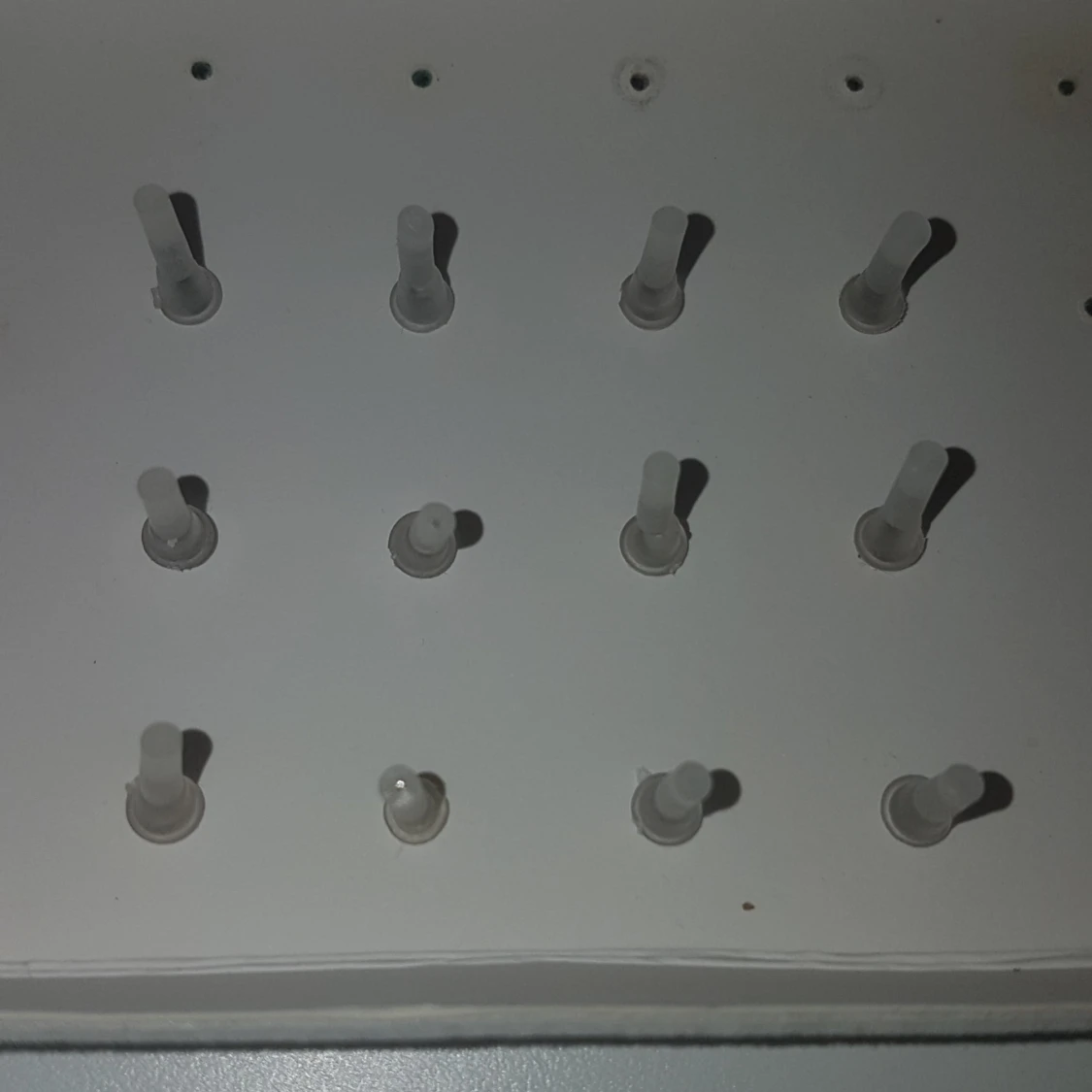 Set med pärlörhängen i olika färger - 2