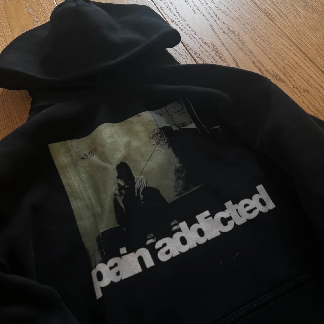 ”Pain addicted” Hoodie - 1