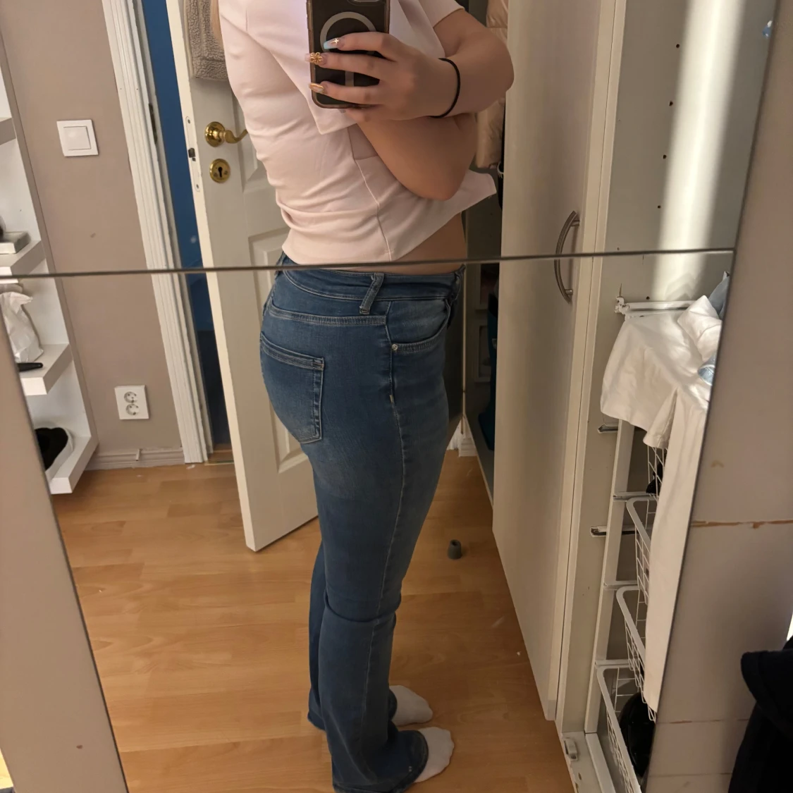 Blå bootcut jeans med låg midja - 2