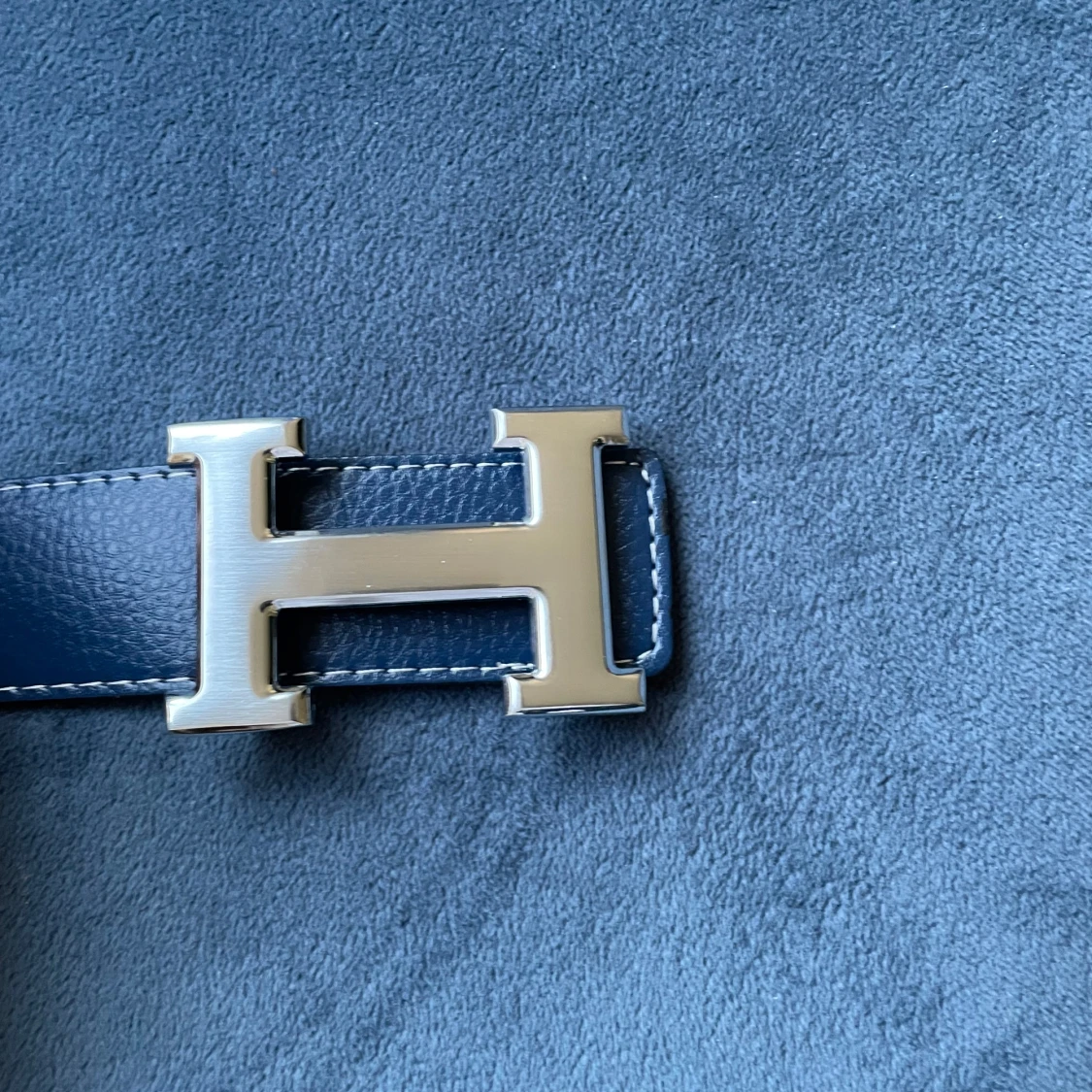 H bälte blått