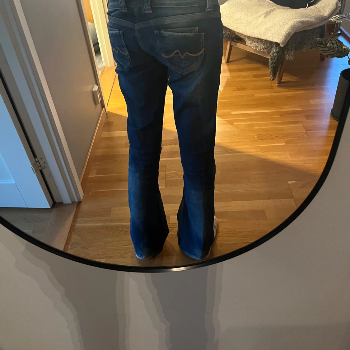 Low waist bootcut jeans från LTB - 1