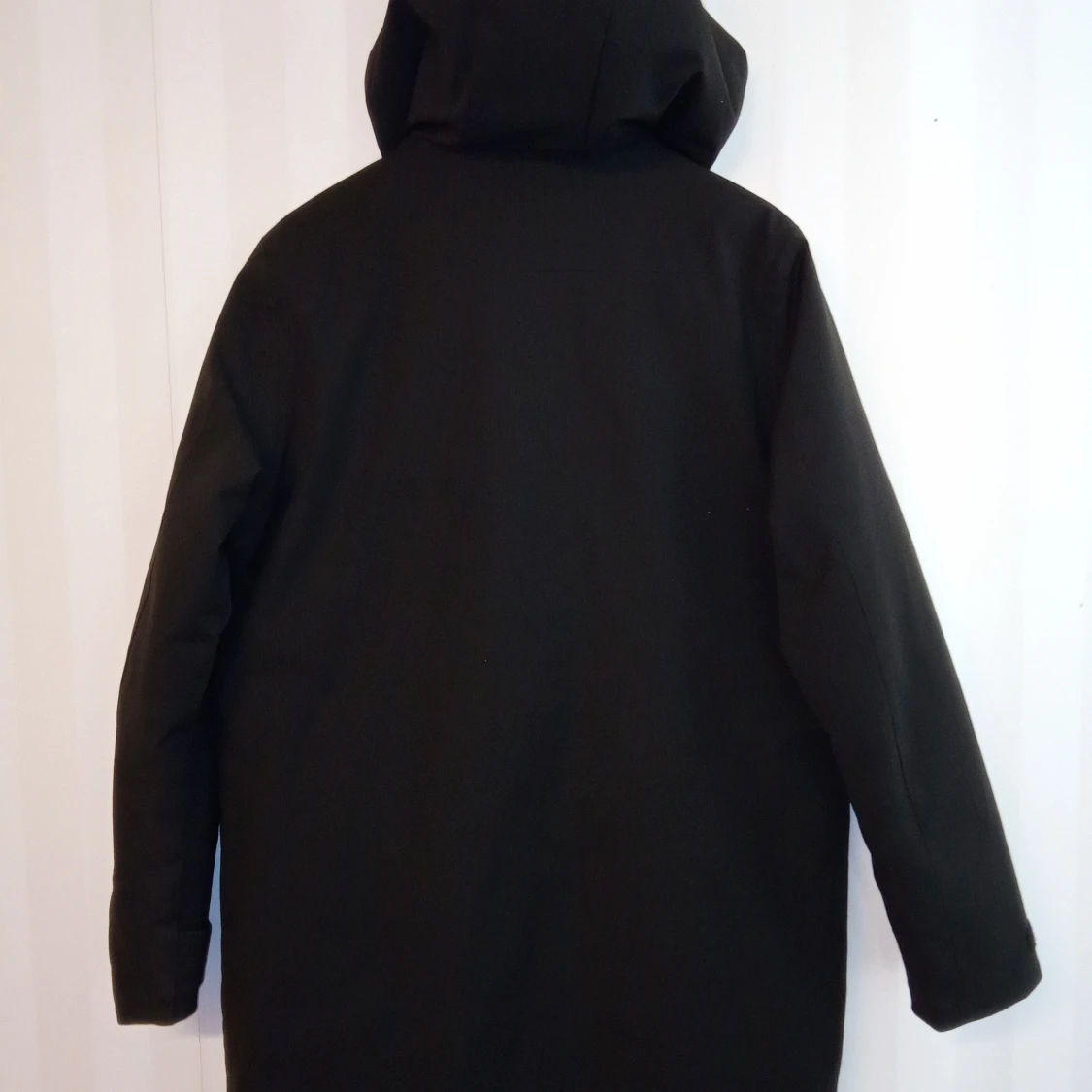 Svart vinterparkas från Elvine - 4