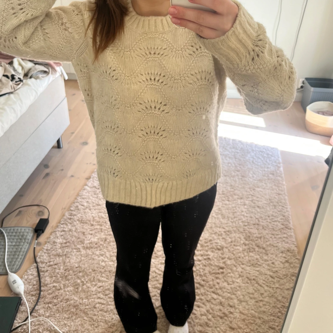 Beige stickad tröja