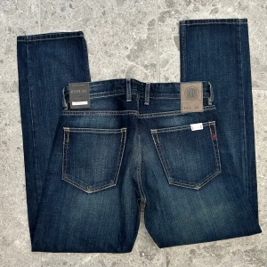 Nya replay Grover jeans - Helt nya replay jeans // modell grover // Slim-straight passform // storlek 30/30 // fraktar alltid snabbt 😃👍🏻