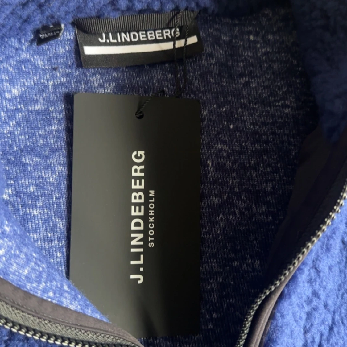 Blå fleeceväst från J.Lindeberg - 1