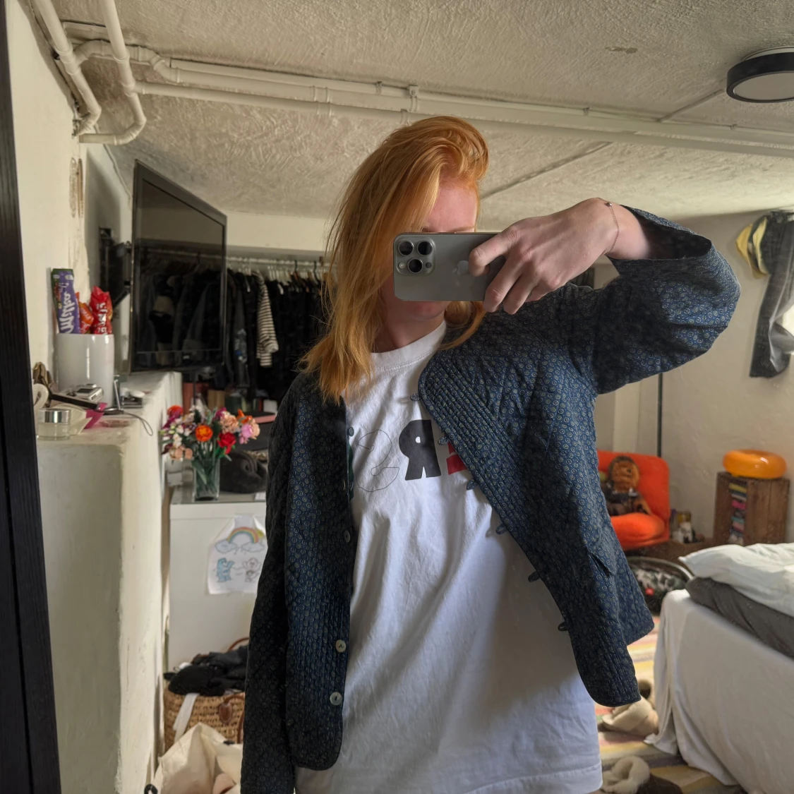 Quiltad blommig overshirt i blått