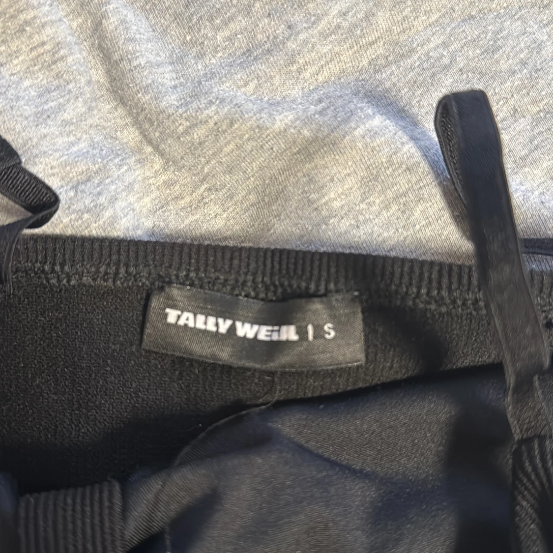 Svart ribbad linnetopp Tally Weijl - 2