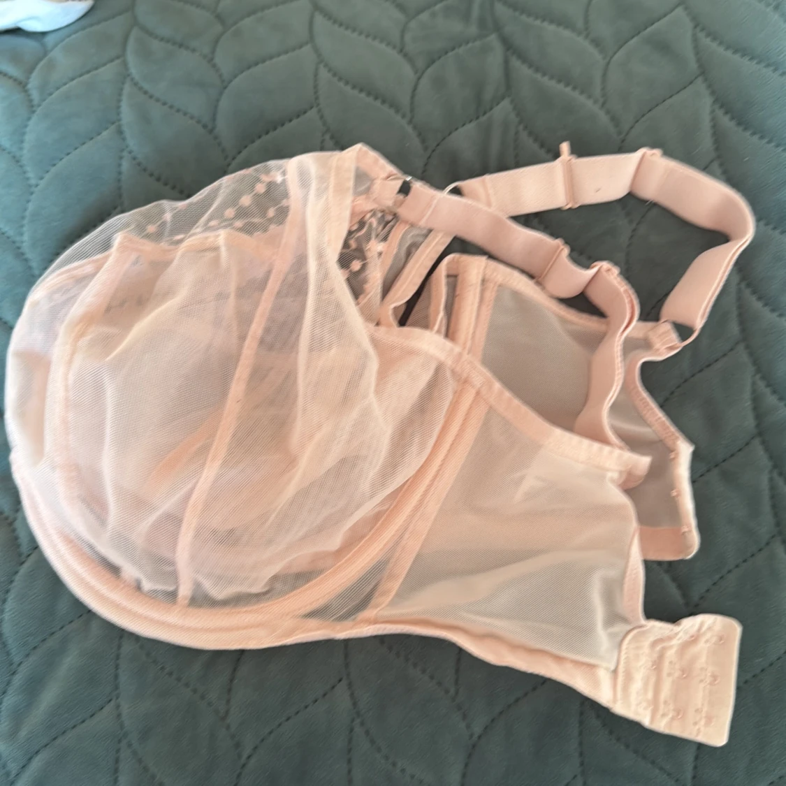 Ljusrosa bh  från Elomi - 2