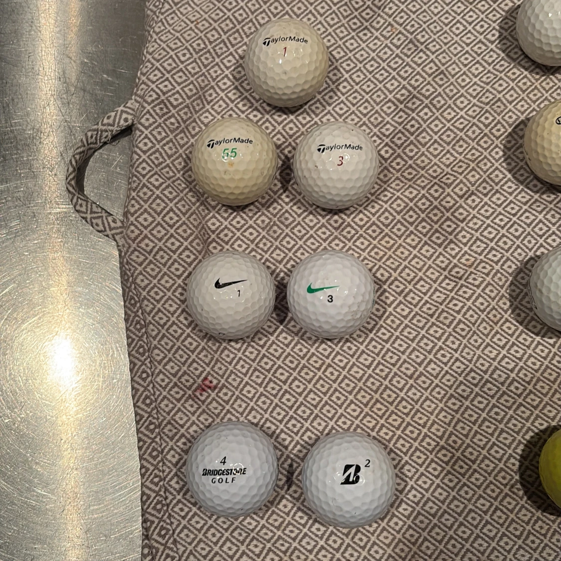 Blandade golfbollar (Titleist, Callaway, TaylorMade, Nike, Bridgestone, Srixon) - 2