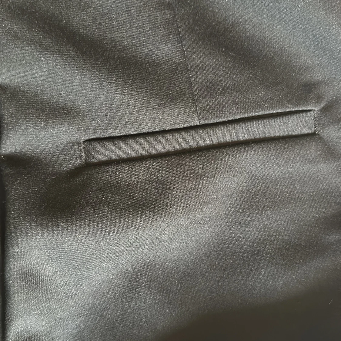 Svarta kostymbyxor från H&M, strl 32 - 3