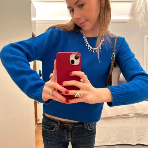 From future tröja - Så fin tröja från from future i 100% Kashmir✨ strl S och färgen är klar blå/ korn blå🩷😍köpt på from futures egna hemsida för 2500kr🫶🏻