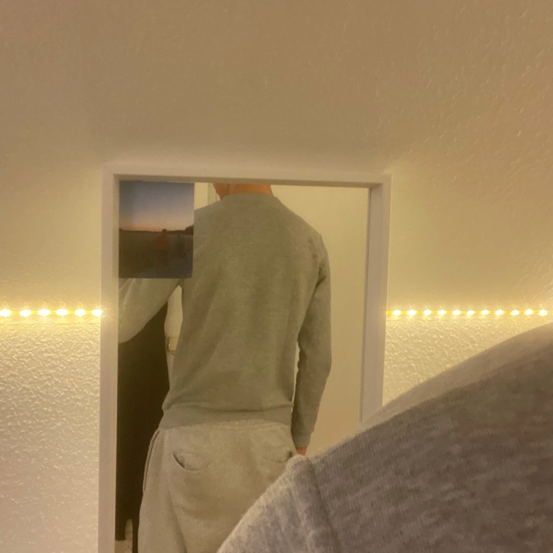 Grå tjocktröja från Paris Tour d'Or - 2