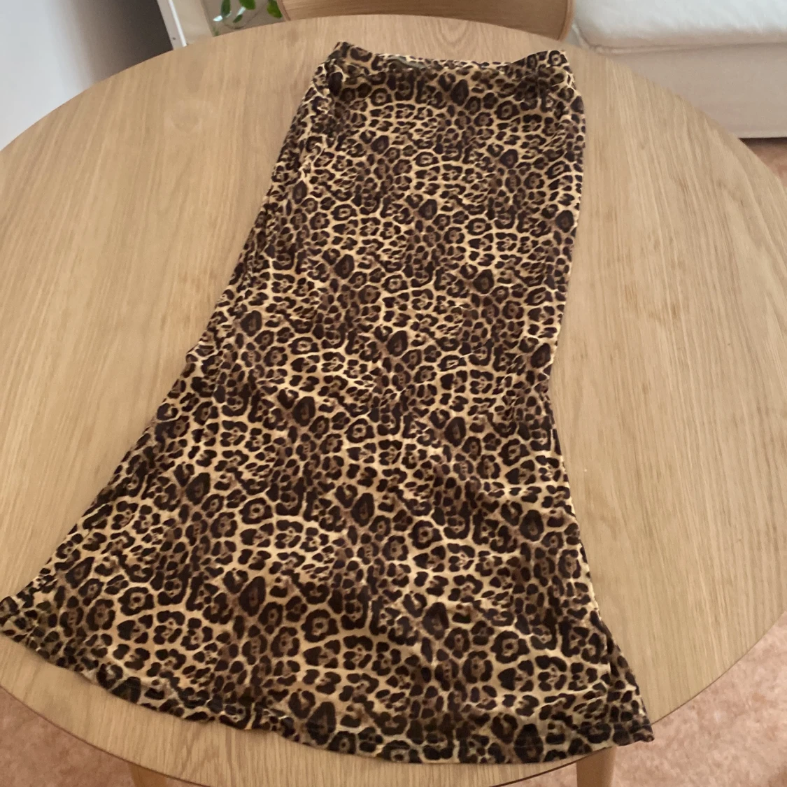 Leopardmönstrad långkjol från Cider