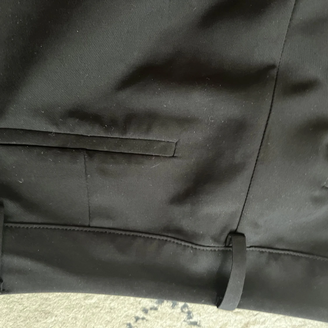 Svarta kostymbyxor från BikBok - 4