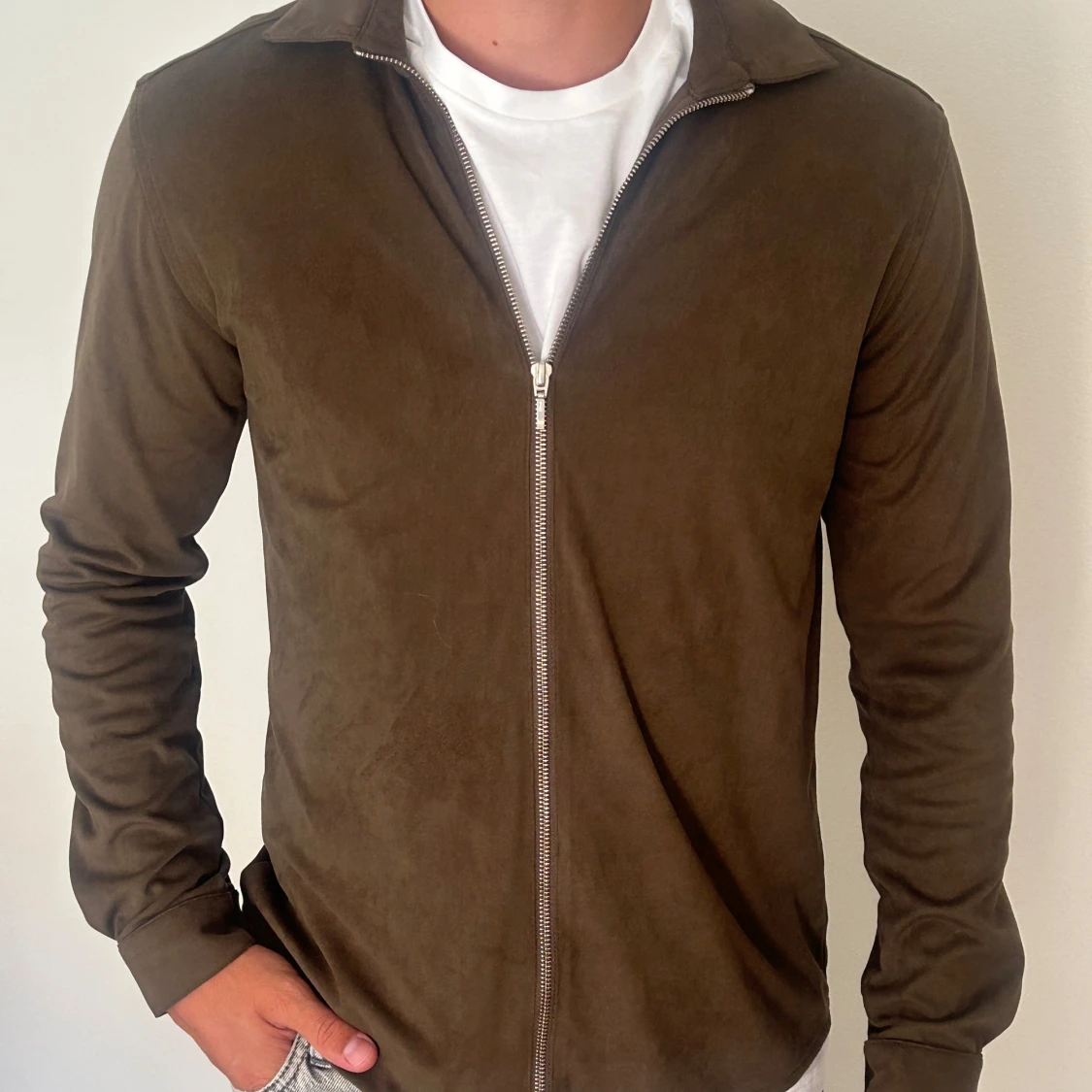 Brun mocka overshirt från Ciszere