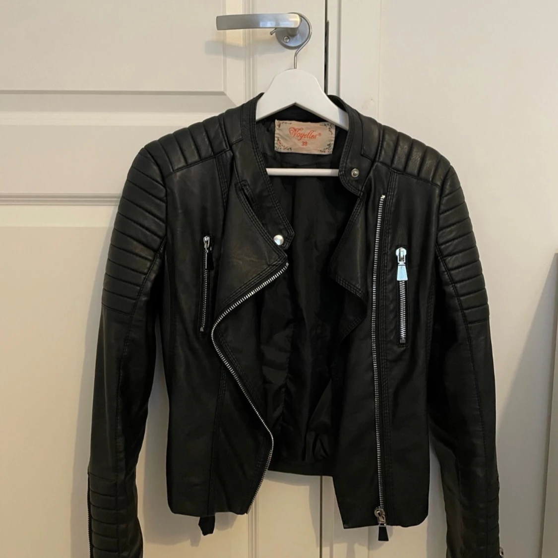 Svart skinnjacka från Vogelle - 1