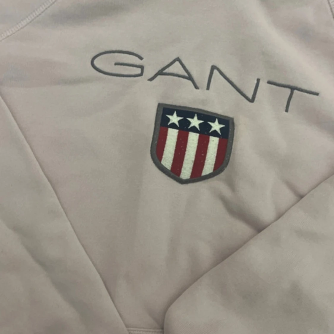 hoodie från GANT - 1