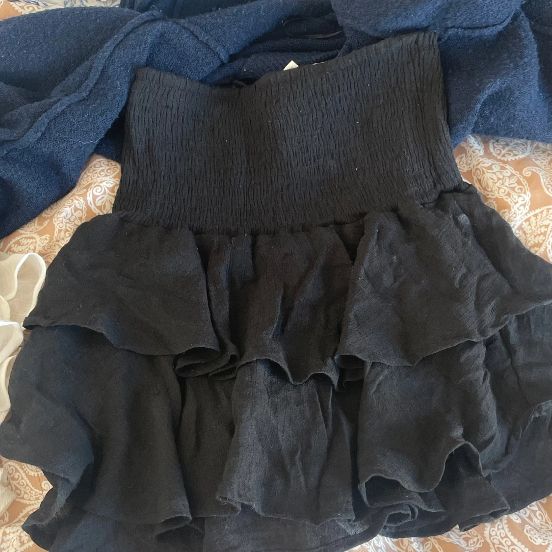 Svart volangkjol - 2