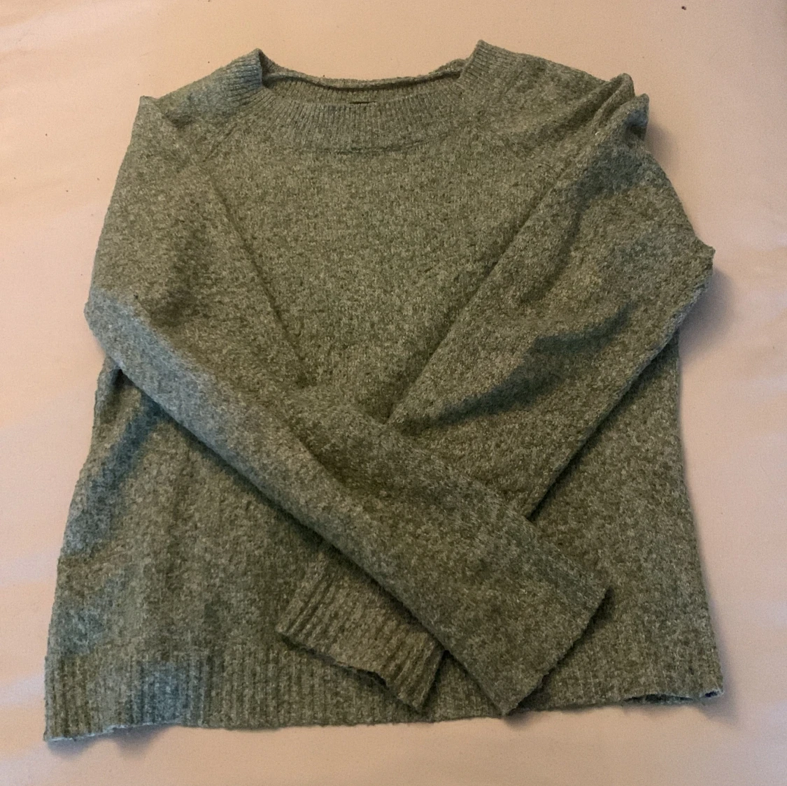 Grön stickad tröja från Vero Moda