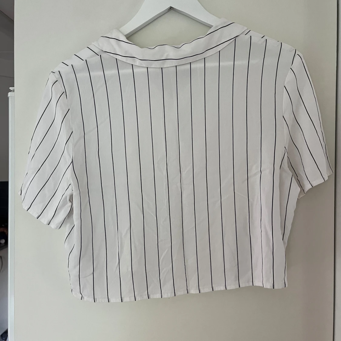 Vit randig croppad skjorta H&M Divided - 1