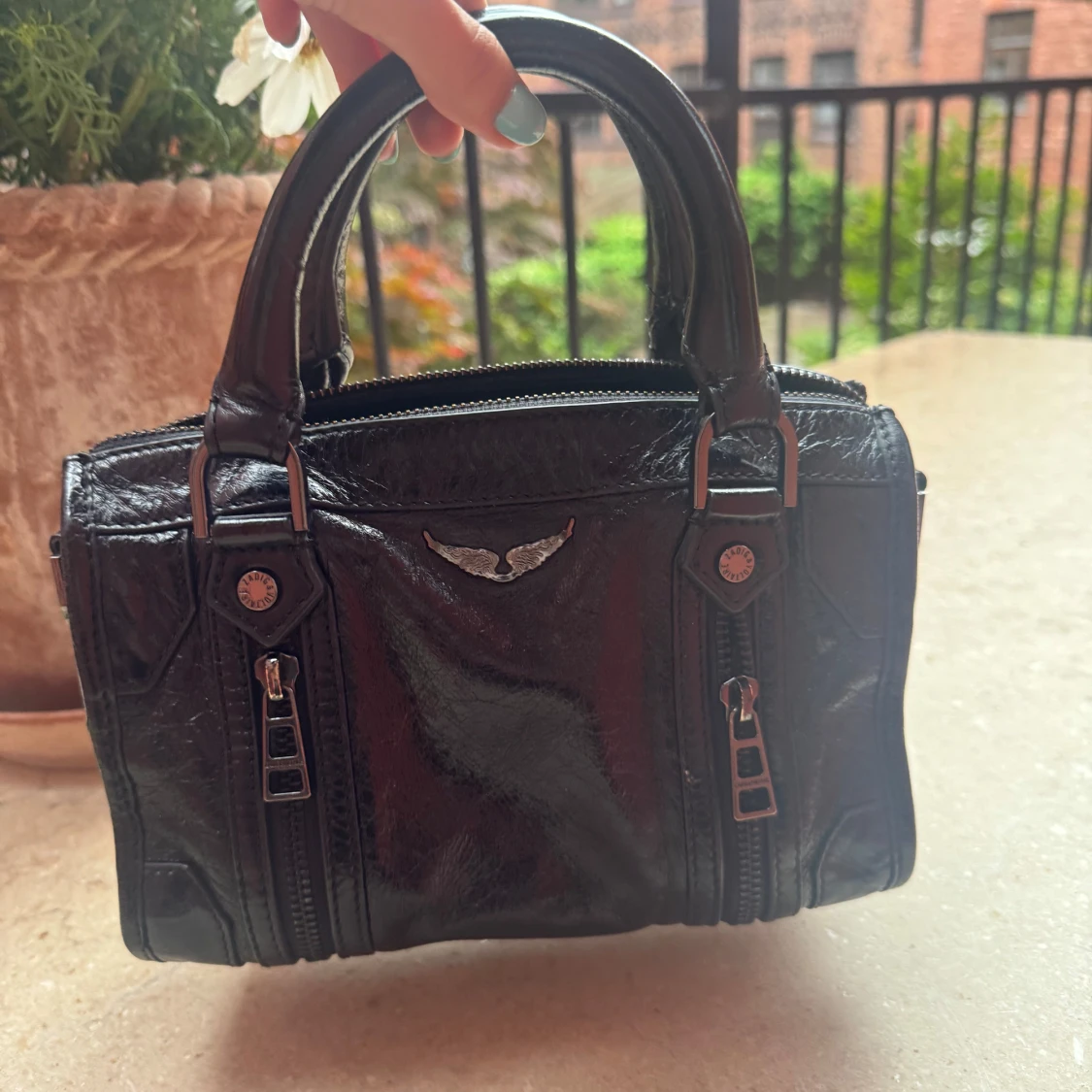 Svart handväska Zadig & Voltaire skinn liten sunny XS