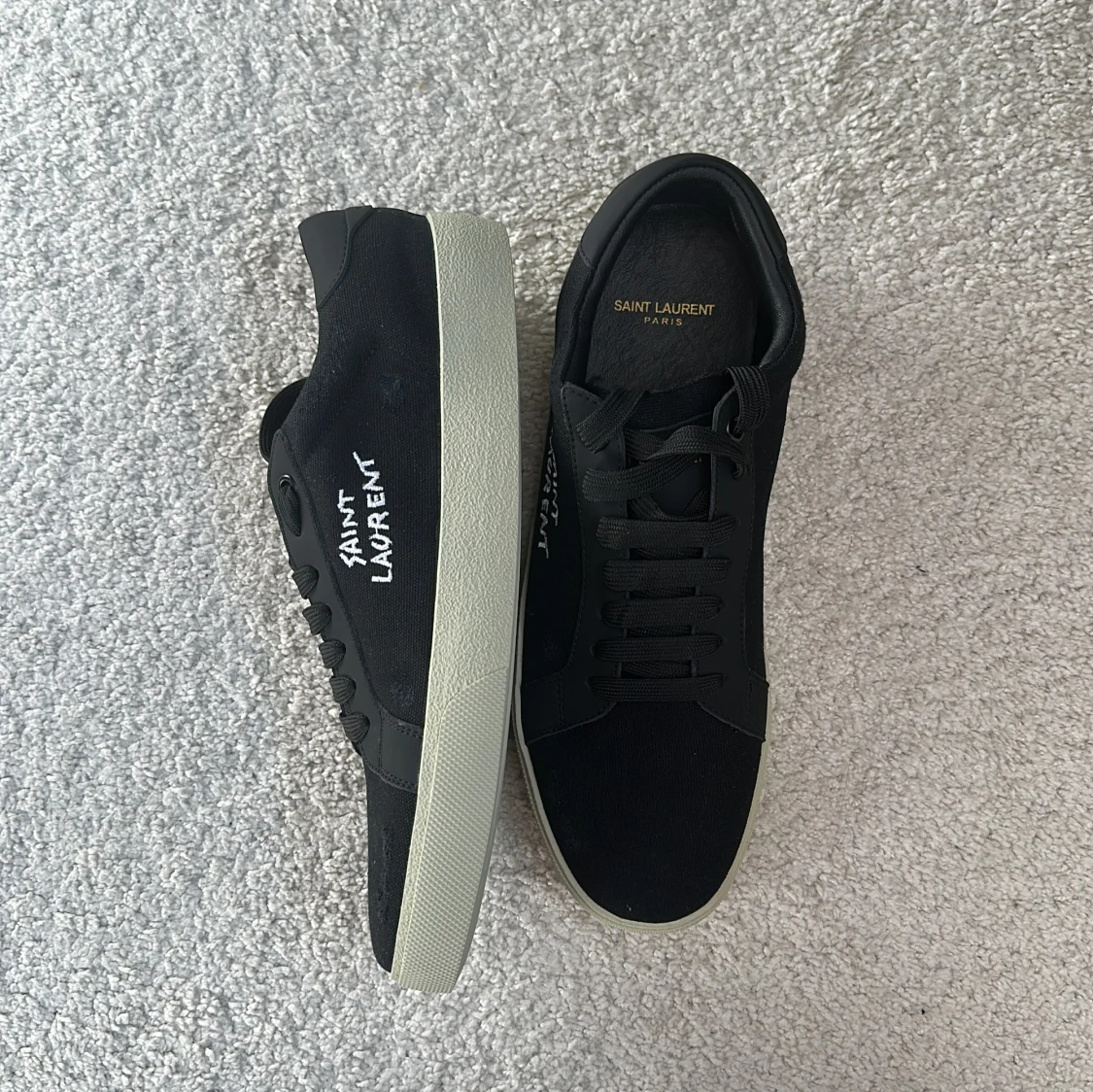 Saint Laurent skor ( kvitto finns )