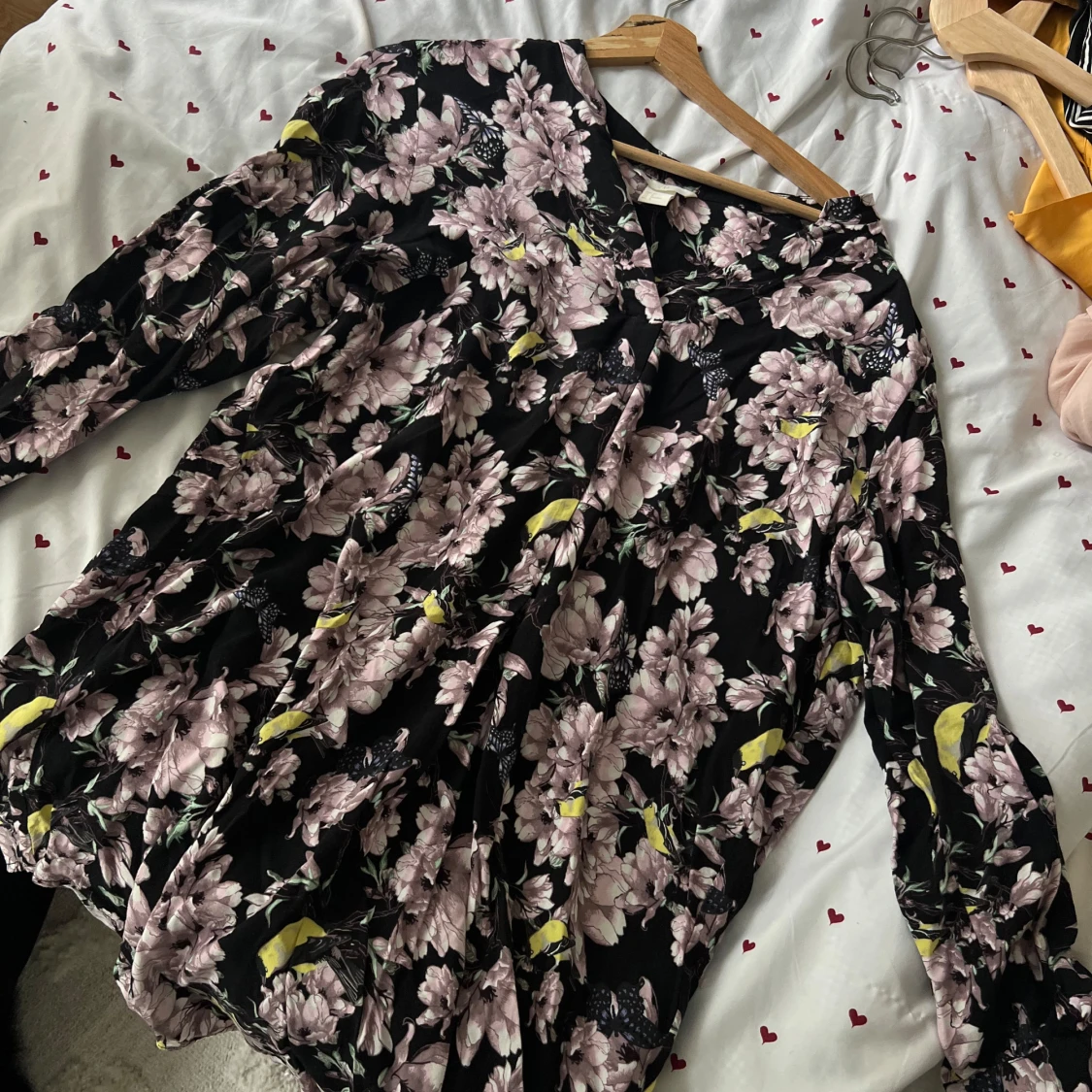 Sommrig blus med knappar - 1