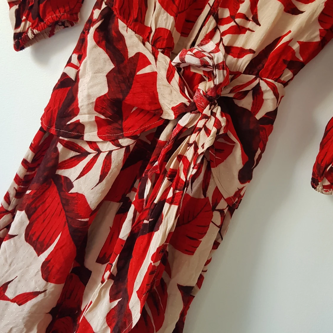 Röd blommig långklänning Johanna Ortiz x H&M strl 36 - 3