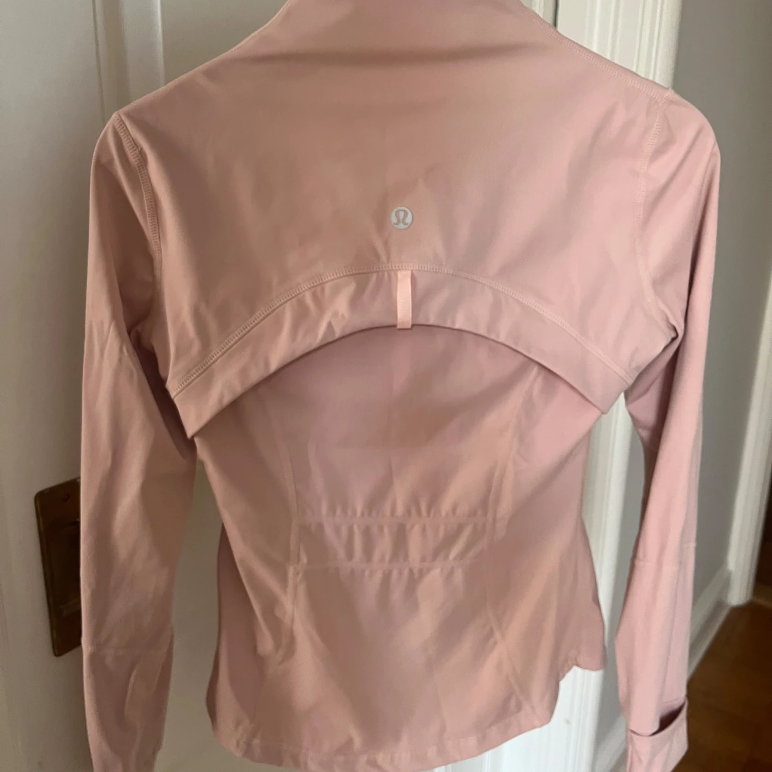 Define jacket ljusrosa  - 1